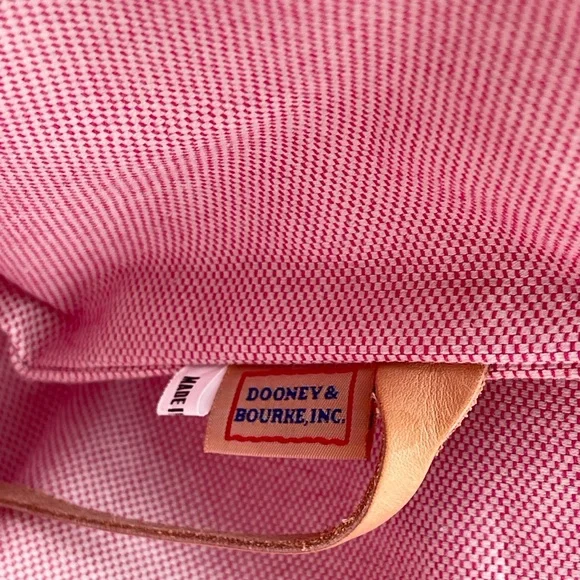 Dooney Bourke Red Signature Jaquard Canvas Leather Tote. - Picture 9 of 13